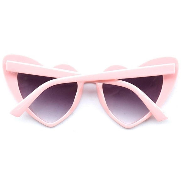 vintage pink heart shaped sunglasses!! - Picture 4 of 6